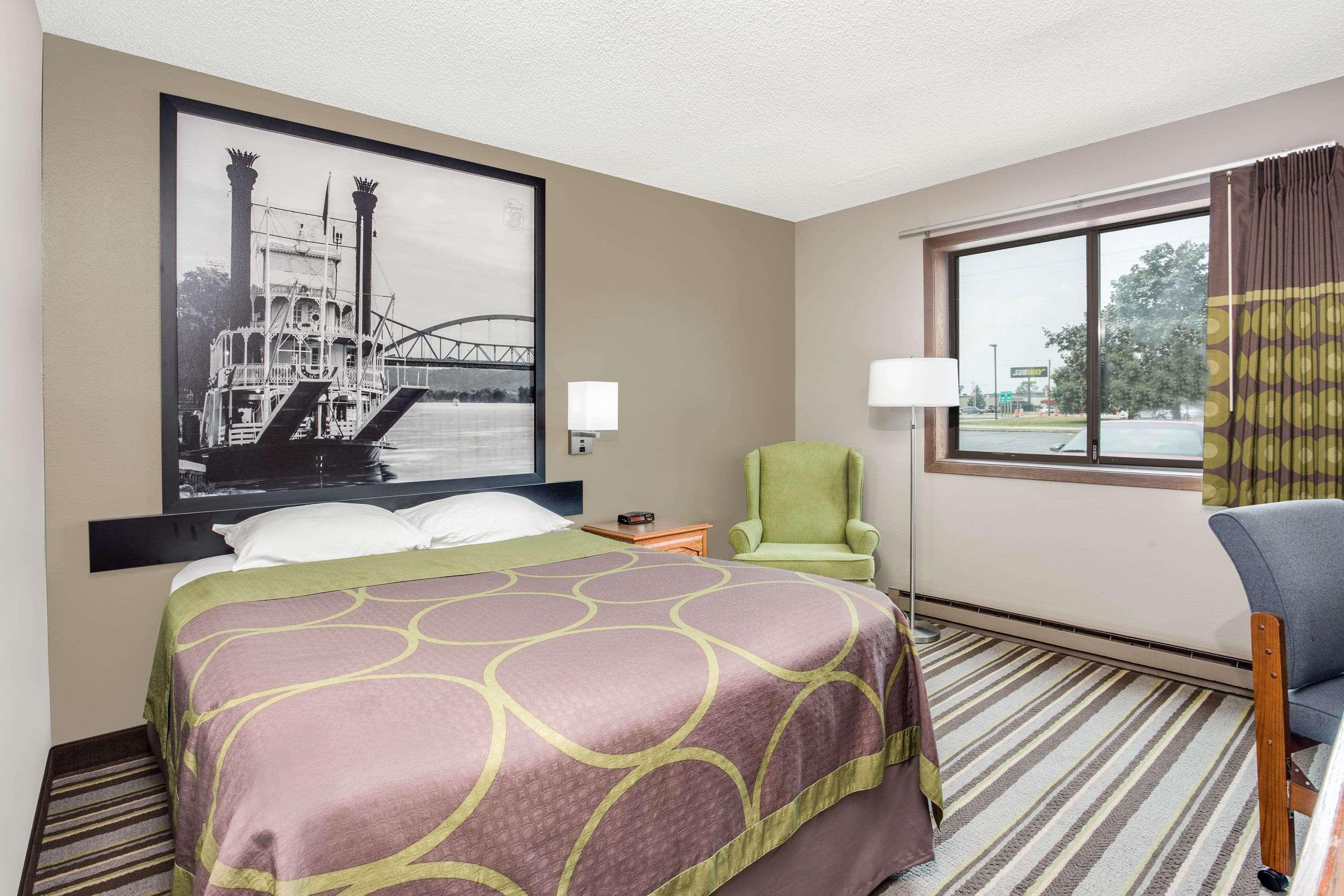 Super 8 By Wyndham Green Bay Near Stadium Luaran gambar