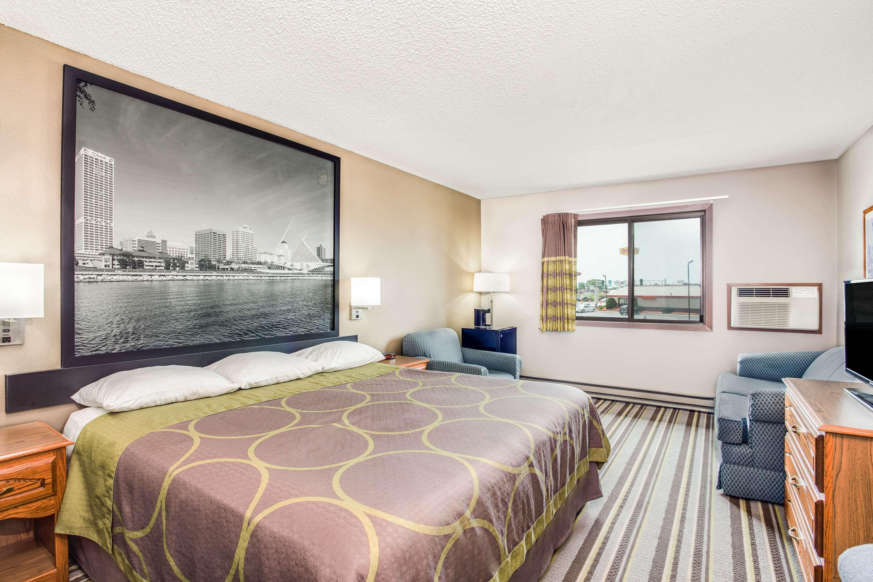 Super 8 By Wyndham Green Bay Near Stadium Luaran gambar